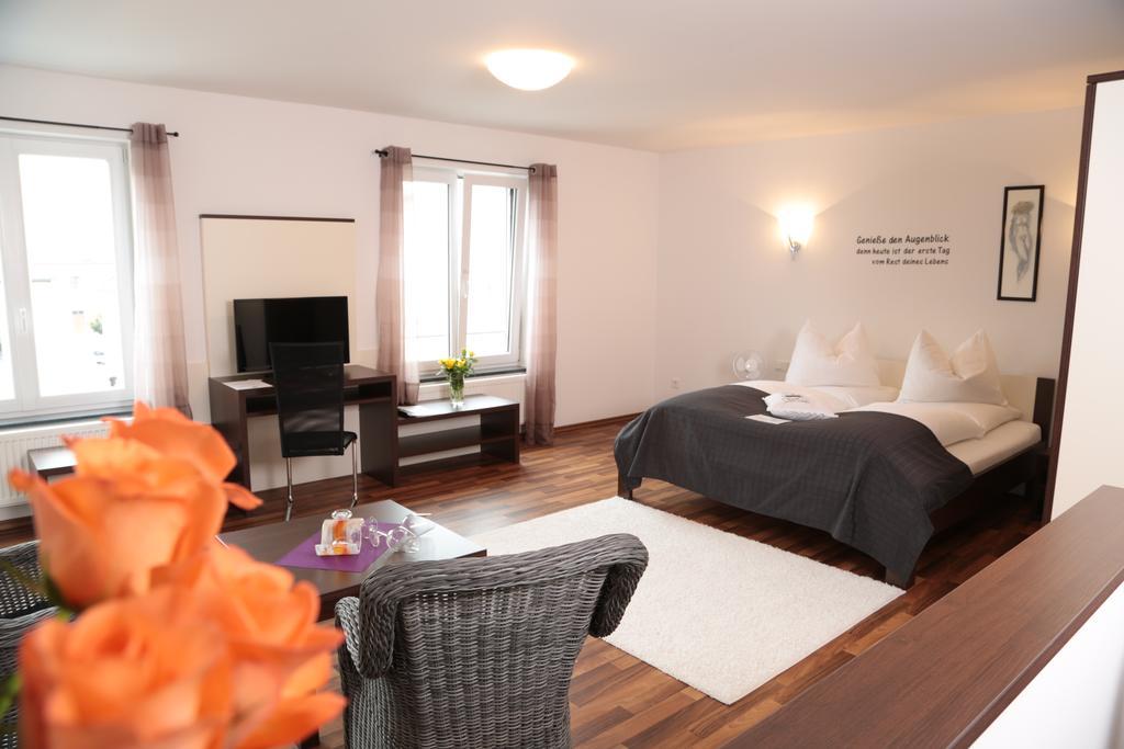 Hotel Am Marktplatz Gangkofen Cameră foto